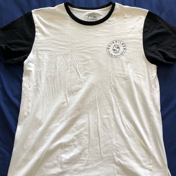 Quicksilver t-shirt - Picture 1 of 5